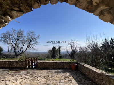 Maison ancienne - 190 m² - 7 pièces