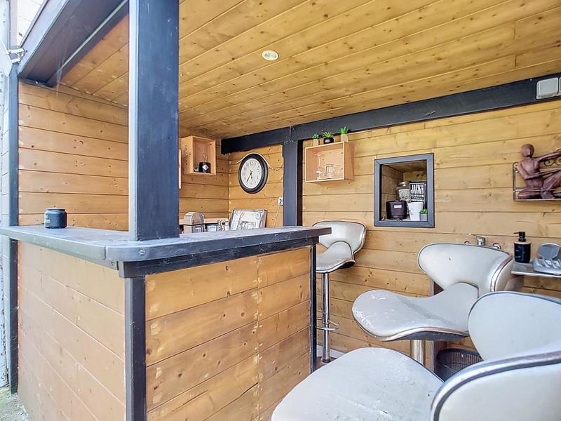 Maison - 192 m² - 6 pièces