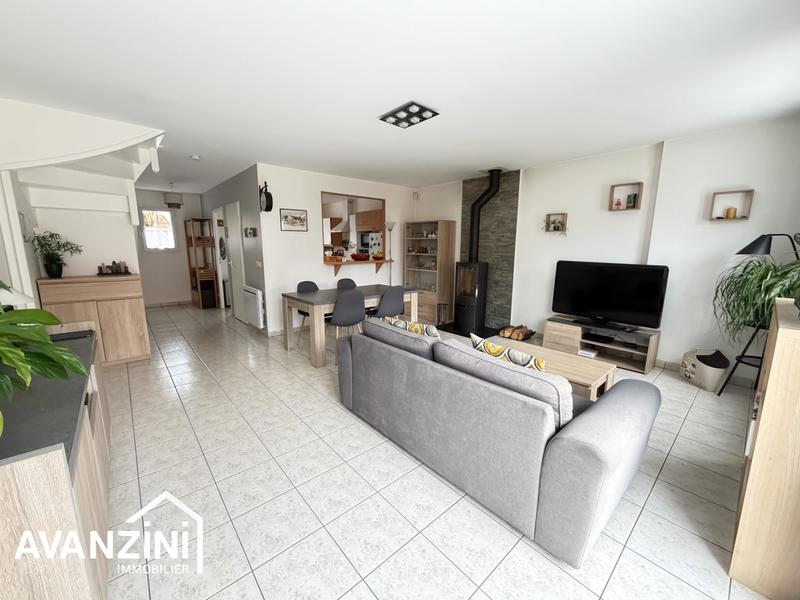 Maison - 101 m² - 5 pièces