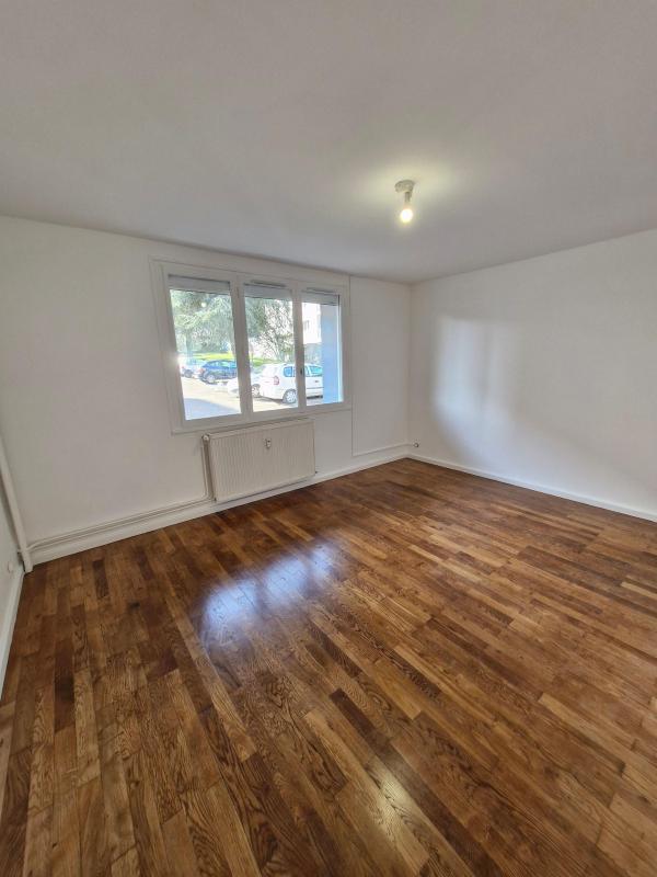 Studio - 27 m² - 1 pièce