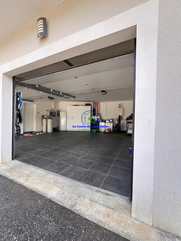 Maison - 191 m² - 7 pièces