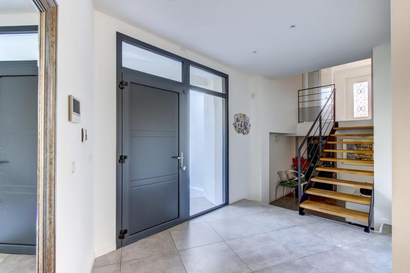 Maison - 180 m² - 6 pièces