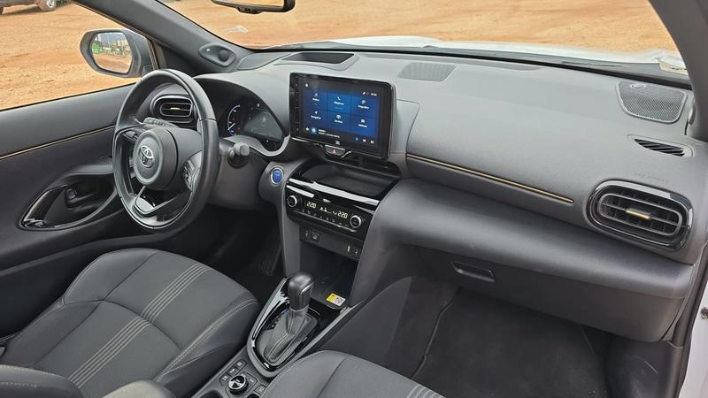 Toyota Yaris Cross 1.5 116 Hybrid 4wd E-Cvt Trail