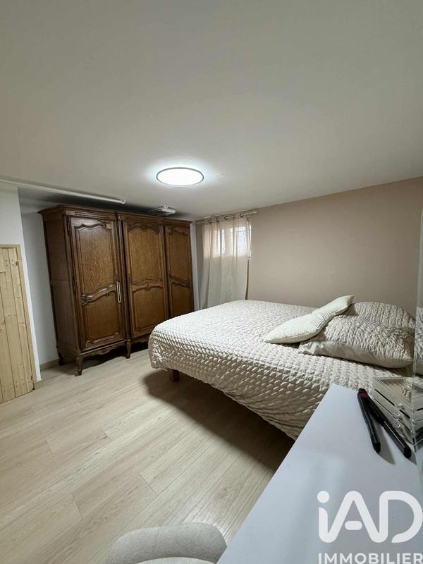 Maison - 180 m² - 8 pièces