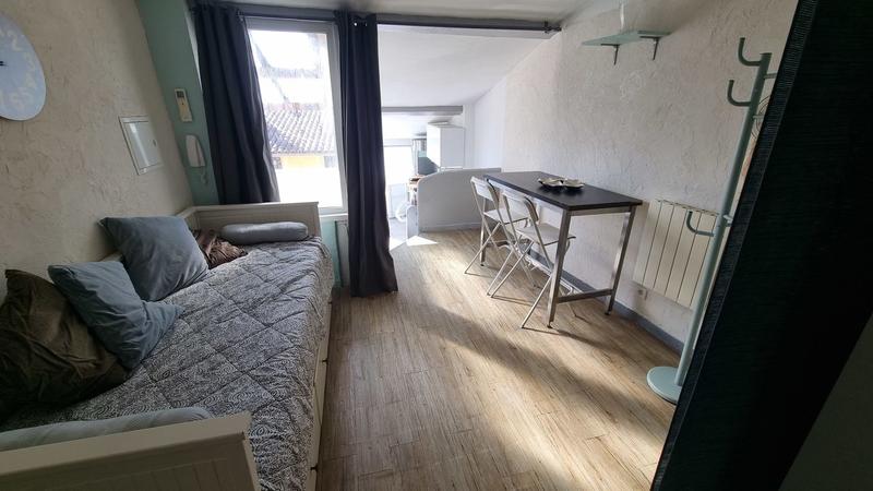 Studio - 28 m² - 1 pièce
