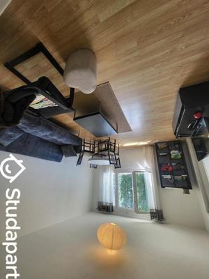 Chambre - 12 m² - 1 pièce