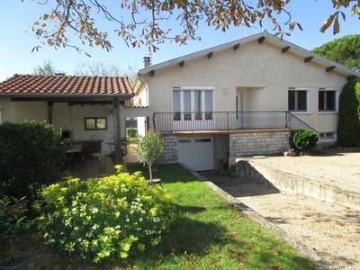 Maison - 115 m² - 6 pièces