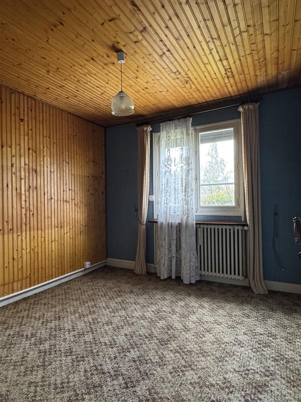 Maison - 74 m² - 6 pièces