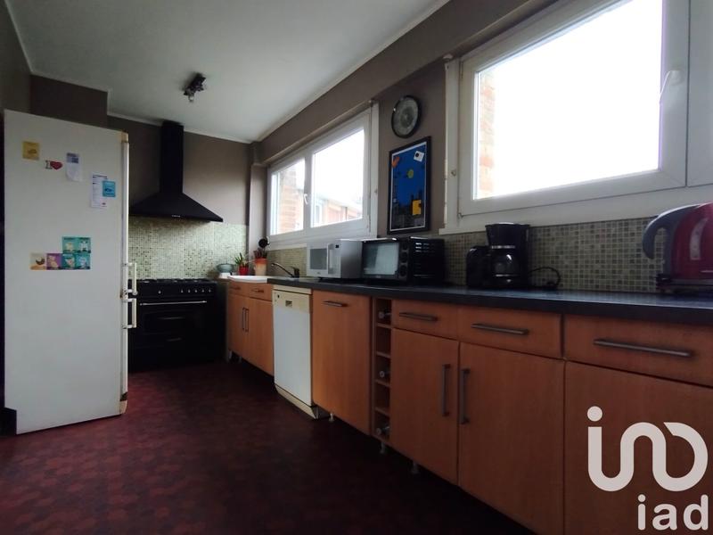 Maison - 95 m² - 5 pièces