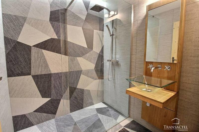 Châlet - 365 m² - 6 pièces