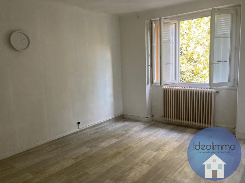 Appartement - 135 m² - 5 pièces