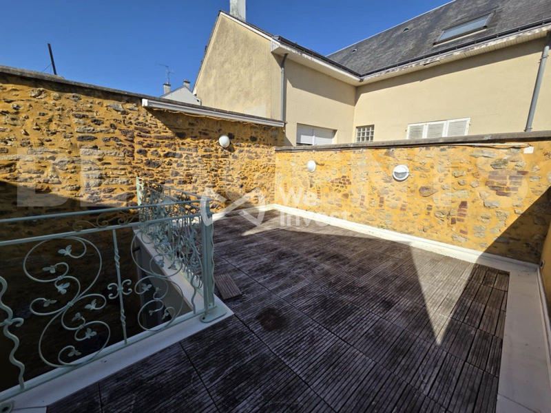 Maison - 180 m² - 6 pièces