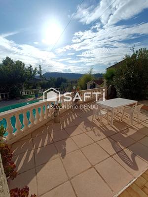 Maison - 160 m² - 5 pièces