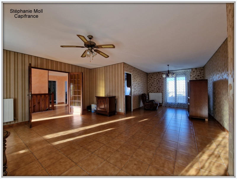 Maison - 200 m² - 5 pièces