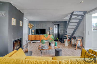 Maison - 170 m² - 6 pièces