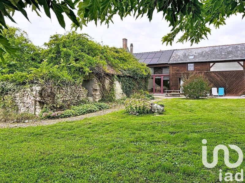 Maison - 245 m² - 8 pièces