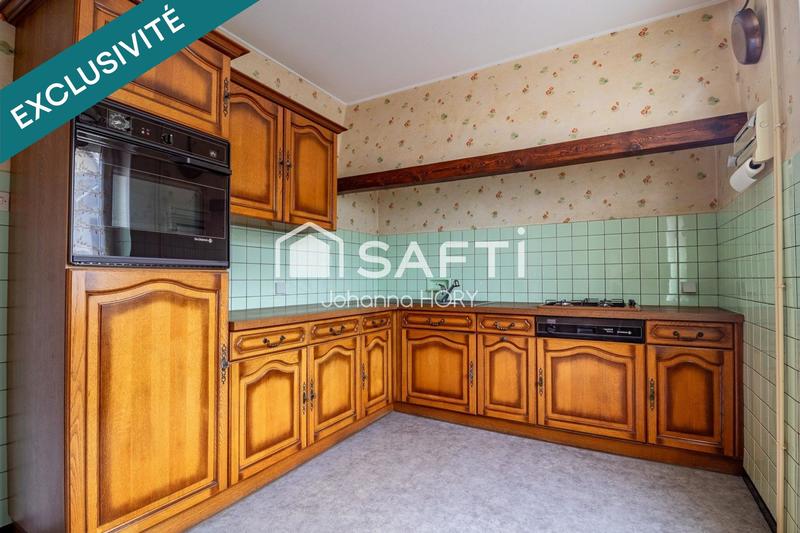 Maison - 95 m² - 5 pièces