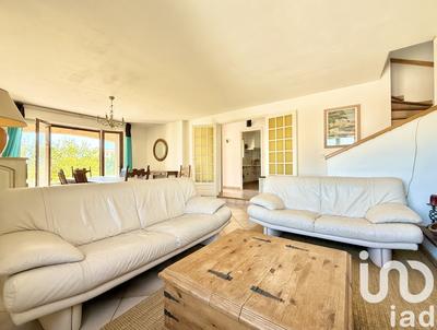 Maison - 128 m² - 7 pièces