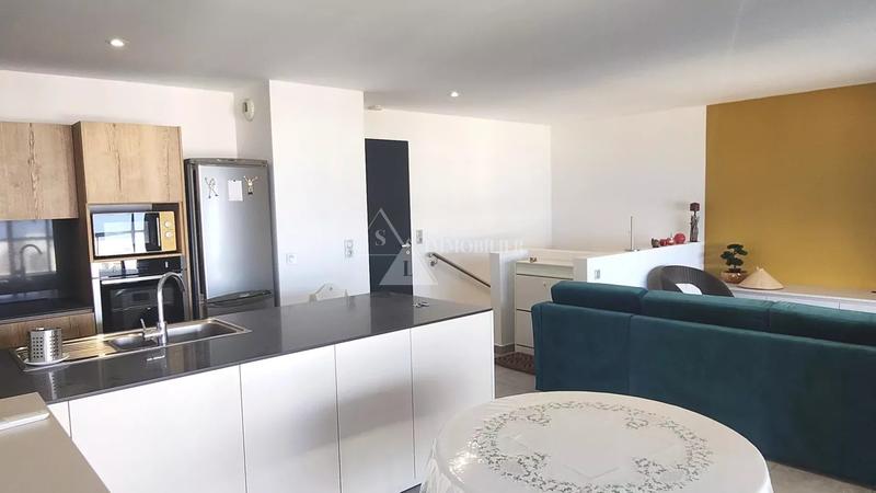 Appartement - 64 m² - 3 pièces