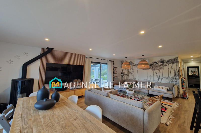 Maison contemporaine - 130 m² - 5 pièces