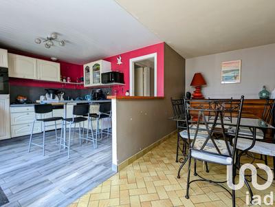 Maison - 100 m² - 6 pièces