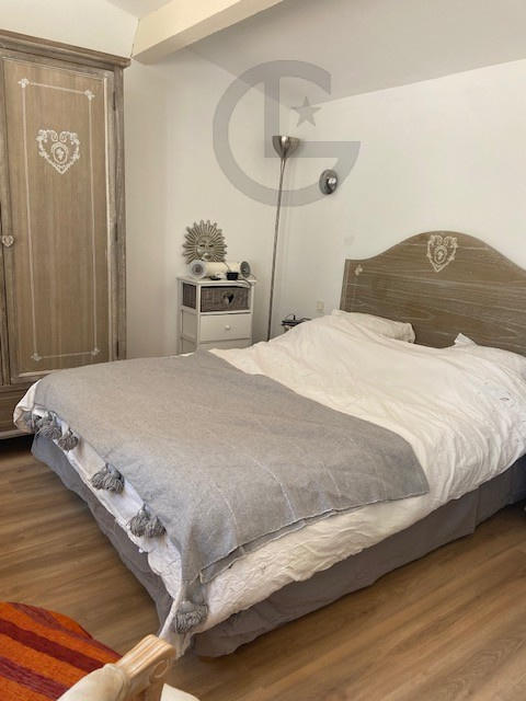 Villa - 187 m² - 5 pièces