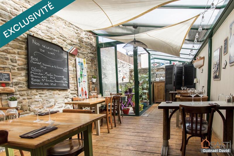 Local commercial - 220 m² - 8 pièces