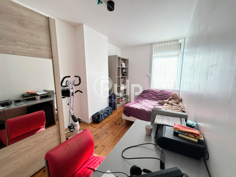 Maison - 135 m² - 6 pièces