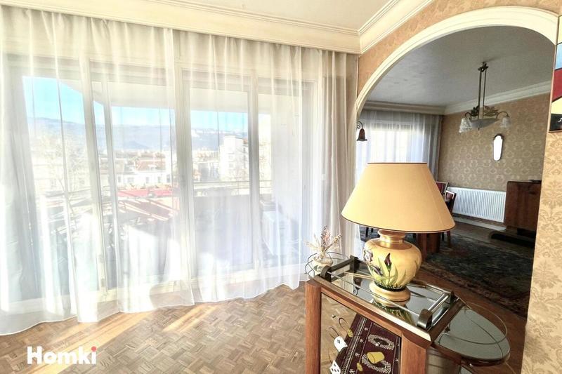 Appartement - 131 m² - 5 pièces