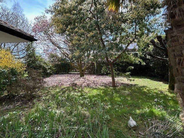 Maison - 200 m² - 8 pièces