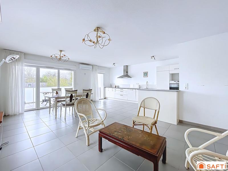 Appartement - 92 m² - 4 pièces