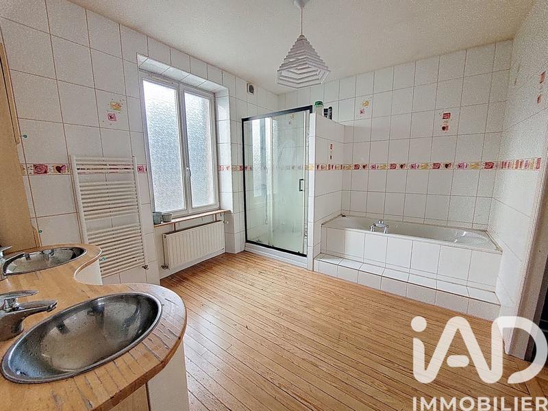 Maison - 134 m² - 5 pièces