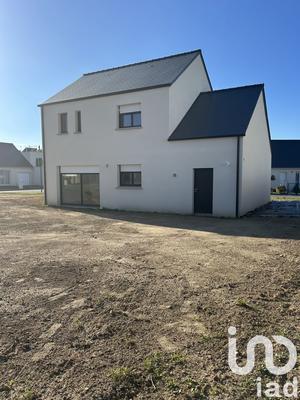 Maison - 103 m² - 6 pièces