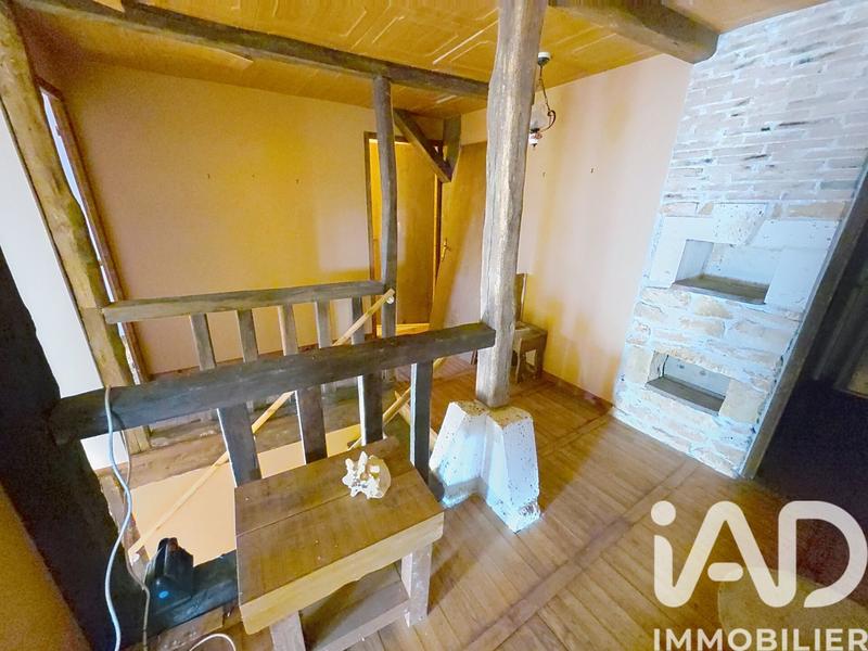 Maison - 223 m² - 8 pièces