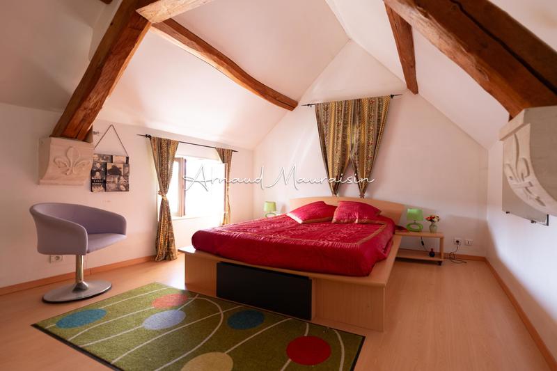 Maison - 275 m² - 7 pièces