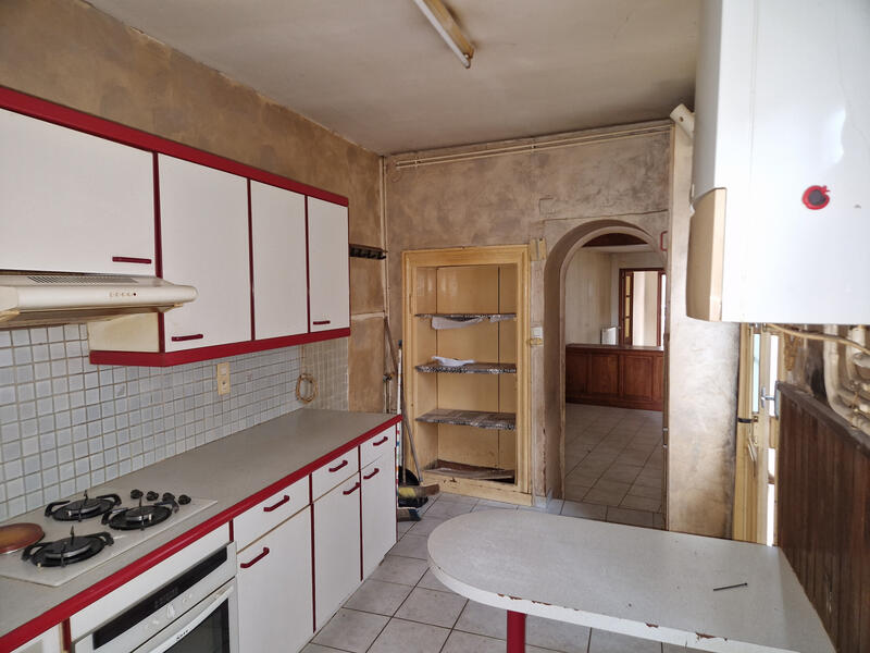 Appartement - 95 m² - 5 pièces