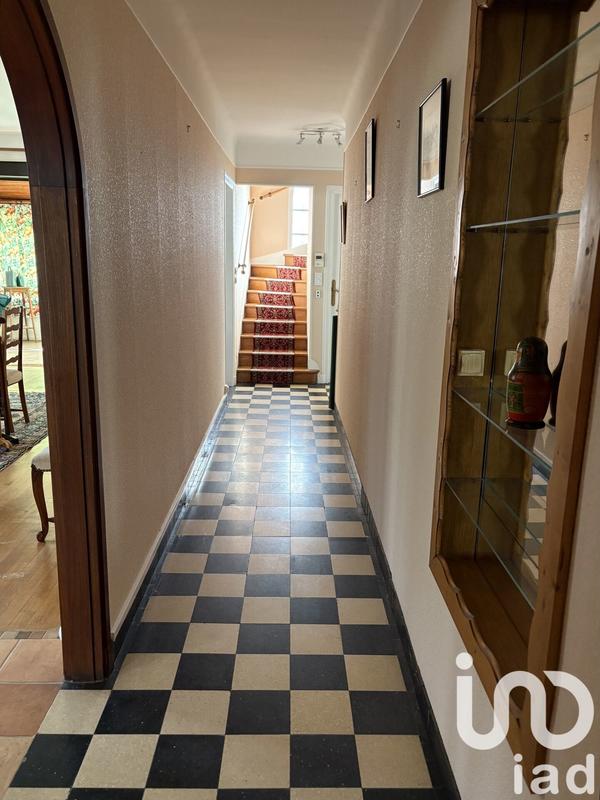 Maison - 141 m² - 5 pièces