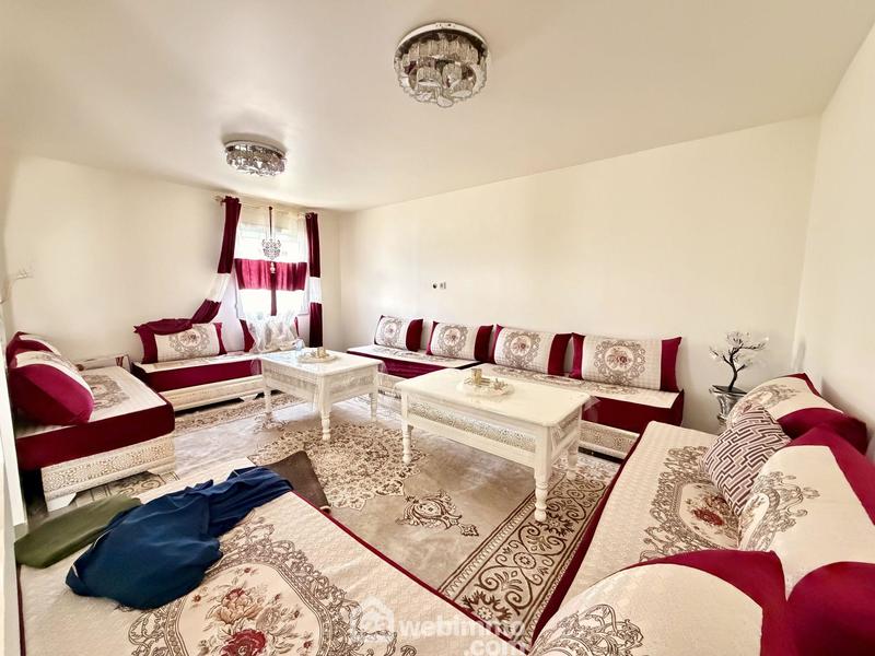 Maison - 211 m² - 5 pièces