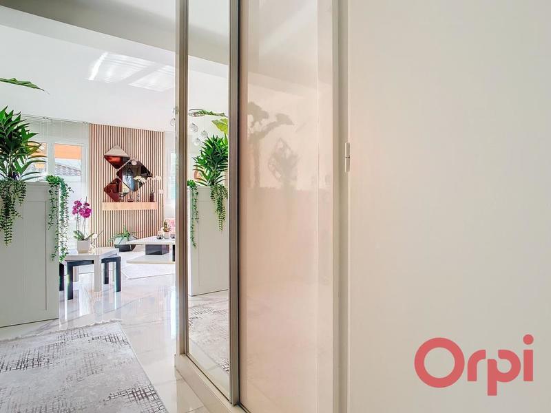 Maison - 122 m² - 5 pièces