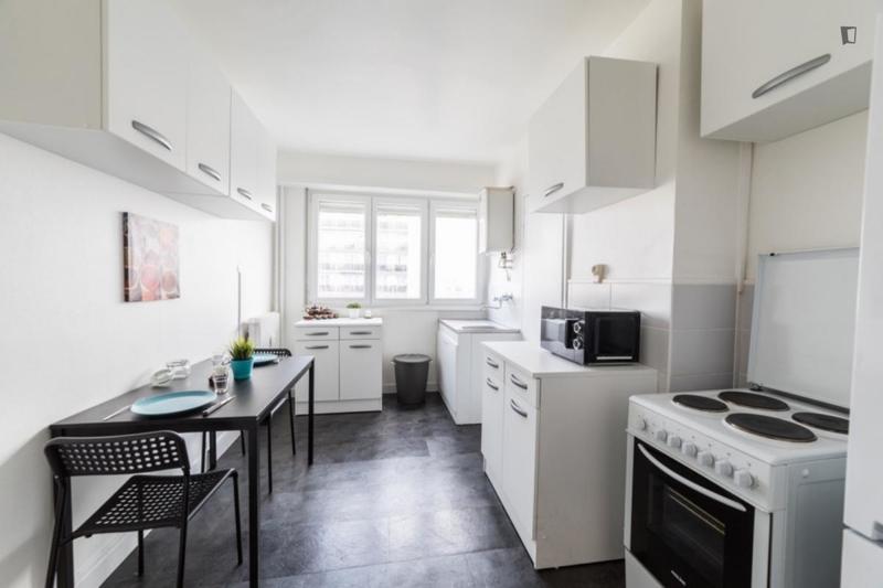 Chambre - 20 m² - 4 pièces