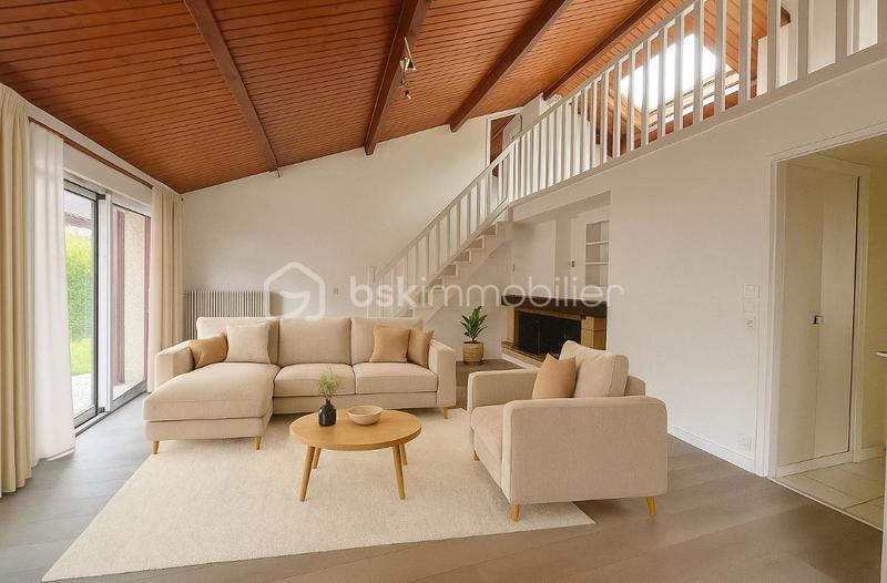 Pavillon - 107 m² - 7 pièces