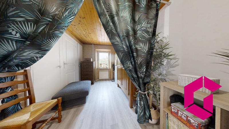 Maison ancienne - 100 m² - 5 pièces