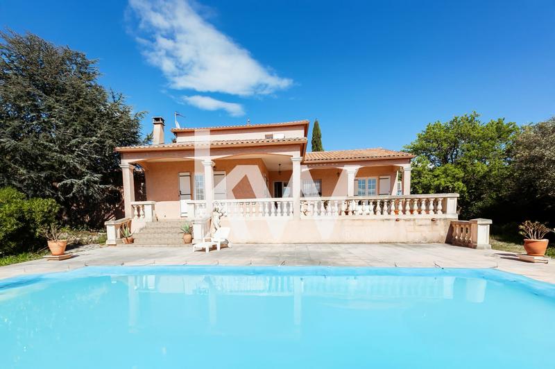 Maison - 150 m² - 7 pièces