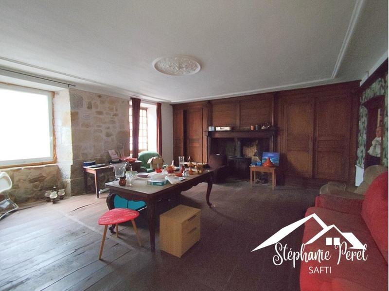 Maison - 300 m² - 10 pièces