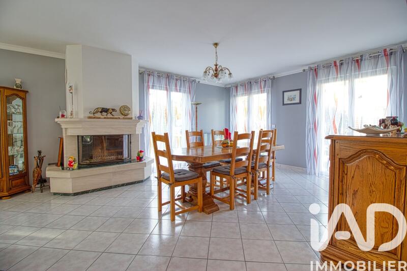 Maison - 165 m² - 7 pièces