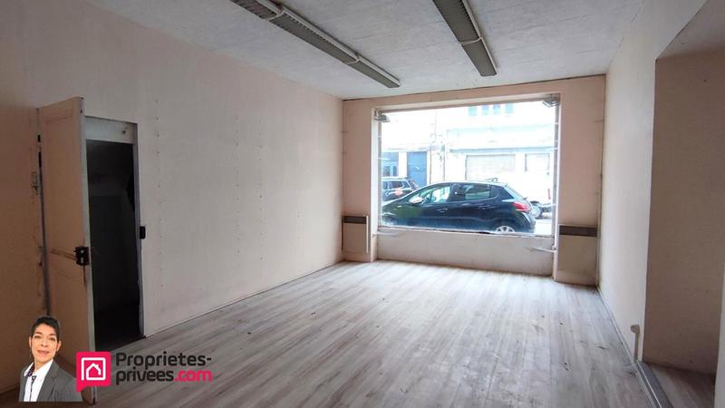 Immeuble - 251 m² - 15 pièces