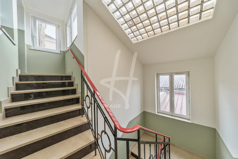 Appartement - 109 m² - 5 pièces