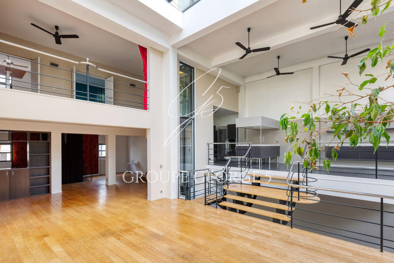 Appartement - 429 m² - 8 pièces