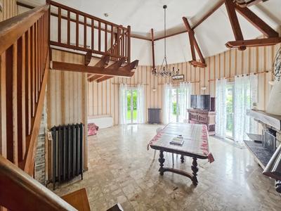 Maison de ville - 125 m² - 7 pièces