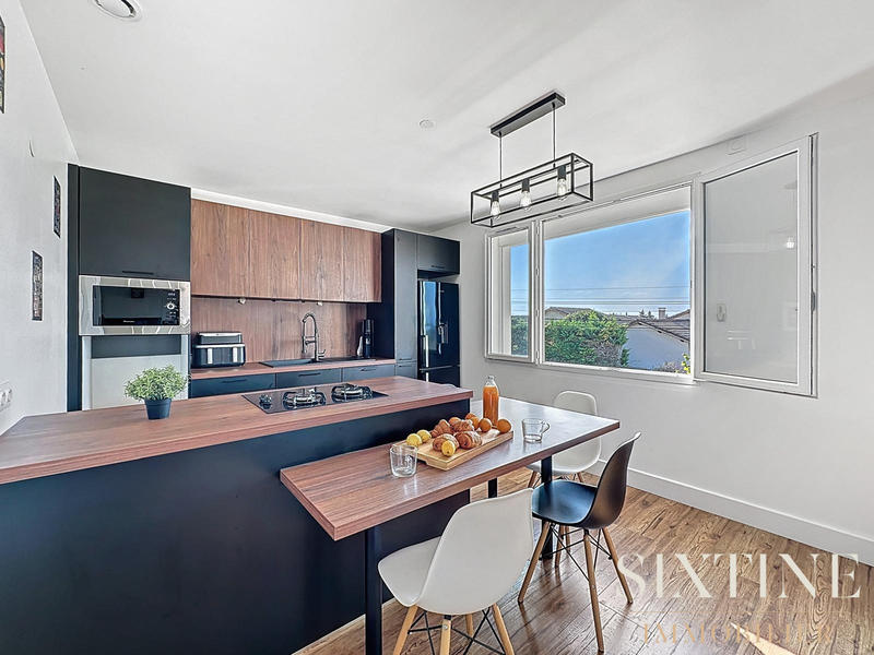 Maison - 119 m² - 5 pièces